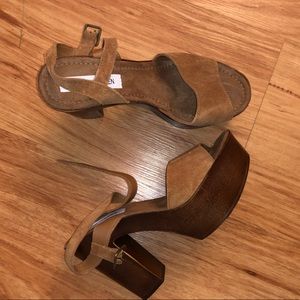 STEVE MADDEN brown chunky heels